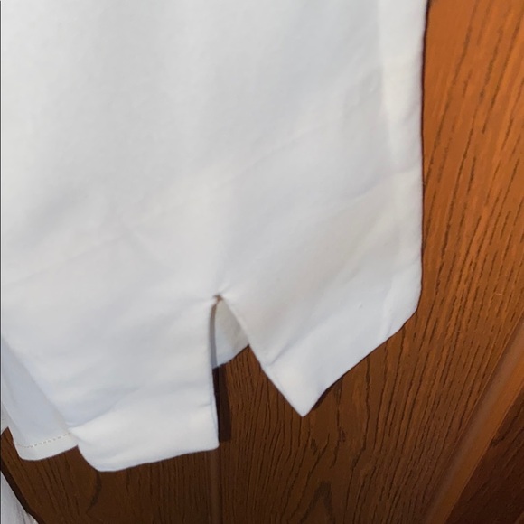 Elegant White High-Low Blouse - Picture 3 of 4